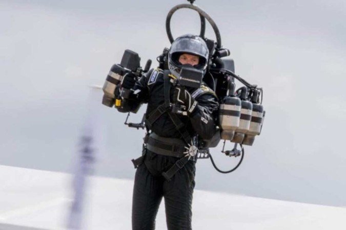 Jetpack criado pela empresa Jetpack Aviation