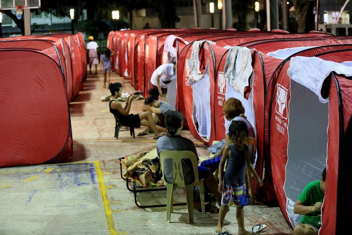 Centenas de réplicas estremecem o norte das Filipinas após terremoto