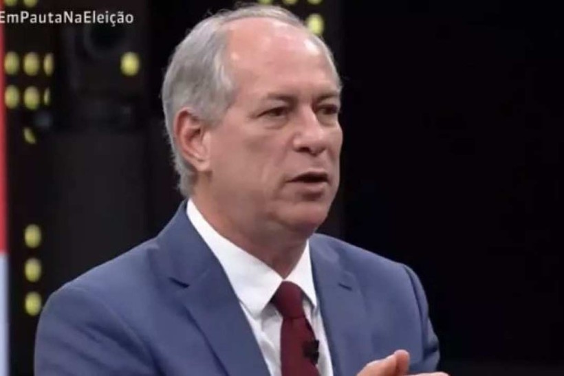 Ciro defende estado laico e acusa Bolsonaro de manipular evang licos