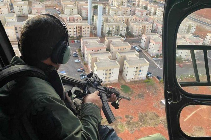 Operação policial busca reprimir ação de grupo criminoso voltada ao tráfico de drogas, roubo e homicídios no Paranoá Parque - (crédito: PCDF) Operação policial busca reprimir ação de grupo criminoso voltada ao tráfico de drogas, roubo e homicídios no Paranoá Parque - (crédito: PCDF)