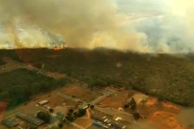 A causa do incêndio ainda é desconhecida - (crédito: Soinp CMBDF/ Divulgação) A causa do incêndio ainda é desconhecida - (crédito: Soinp CMBDF/ Divulgação)