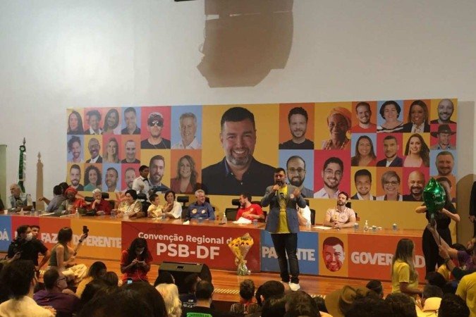 Convenção do PSB para apresentar o candidato Rafael Parente ao governo do Distrito Federal. - (crédito: Sarah Paes/Esp. CB/D.A Press) Convenção do PSB para apresentar o candidato Rafael Parente ao governo do Distrito Federal. - (crédito: Sarah Paes/Esp. CB/D.A Press)