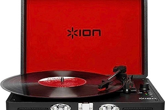 Toca-discos vinil com conversão para o formato Mp3, na Shoptime ( R$ 799,99)
