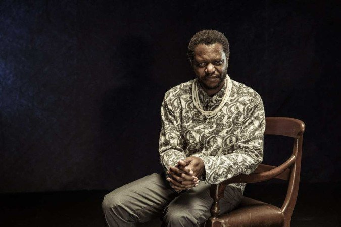 Como Nelson Mandela em Falas negras, Bukassa esteve em conexão direta com a África - (crédito: Victor Pollak / TV Globo) Como Nelson Mandela em Falas negras, Bukassa esteve em conexão direta com a África - (crédito: Victor Pollak / TV Globo)