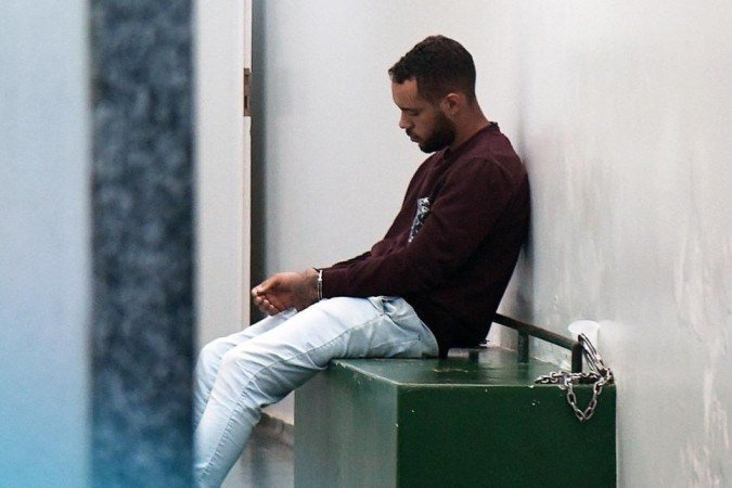  03/08/2022. Crédito: Ed Alves/CB/D.A Press. Brasil. Brasília - DF. Cidades. Suspeitos de matar técnica de enfermagem são levados para carceragem, pela morte de Danyanne Cunha Januário da Silva,