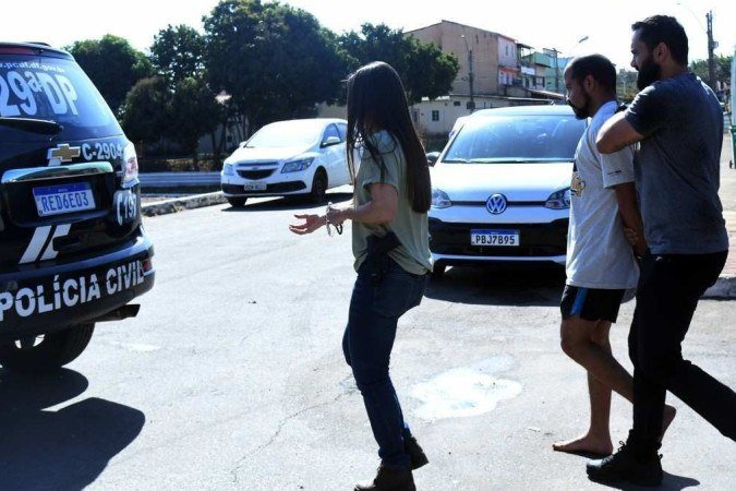  03/08/2022. Crédito: Ed Alves/CB/D.A Press. Brasil. Brasília - DF. Cidades. Suspeitos de matar técnica de enfermagem são levados para carceragem, pela morte de Danyanne Cunha Januário da Silva,