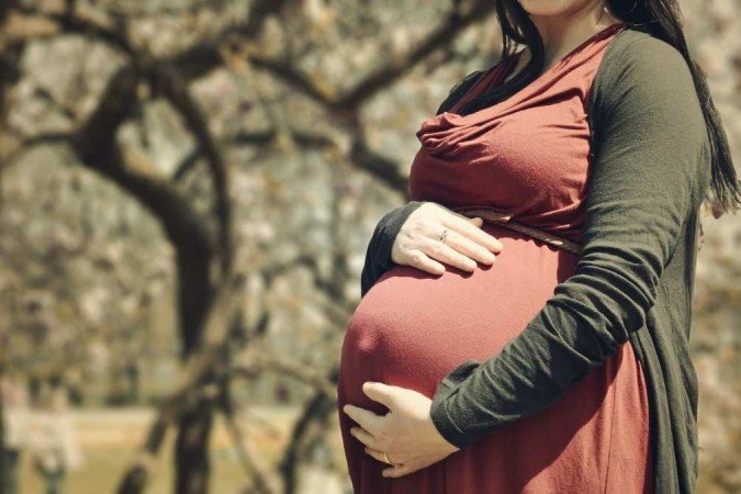 Mulheres têm de redobrar os cuidados com a balança durante os nove meses - (crédito: Arteida MjESHTRI on Unsplash) Mulheres têm de redobrar os cuidados com a balança durante os nove meses - (crédito: Arteida MjESHTRI on Unsplash)