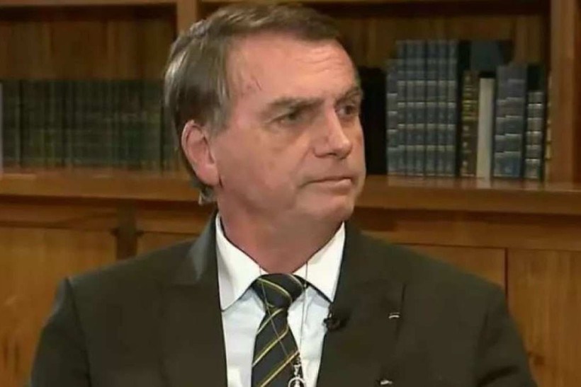 Bolsonaro ataca ministros do STF e TSE e ameaça: 