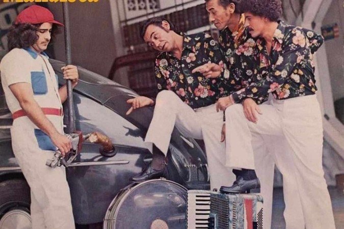 Capa do primeiro disco do Trio Siridó: O progresso da mandioca 
