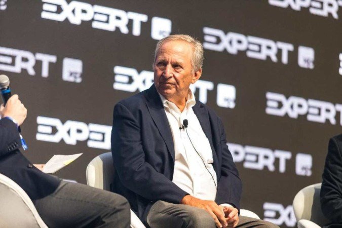 Para Larry Summers, Fed deve pagar preço alto para controlar a inflação - (crédito: Divulgação Expert XP) Para Larry Summers, Fed deve pagar preço alto para controlar a inflação - (crédito: Divulgação Expert XP)