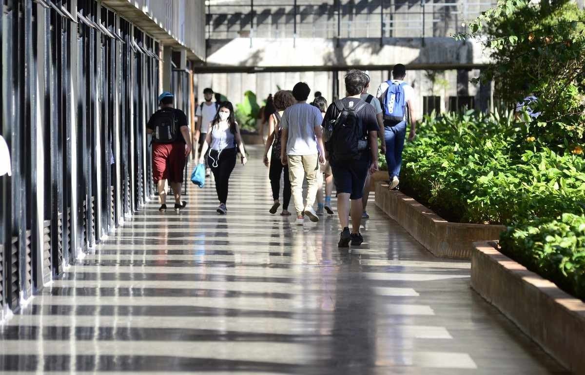 UnB desautoriza suspensão de atividades devido à varíola dos macacos