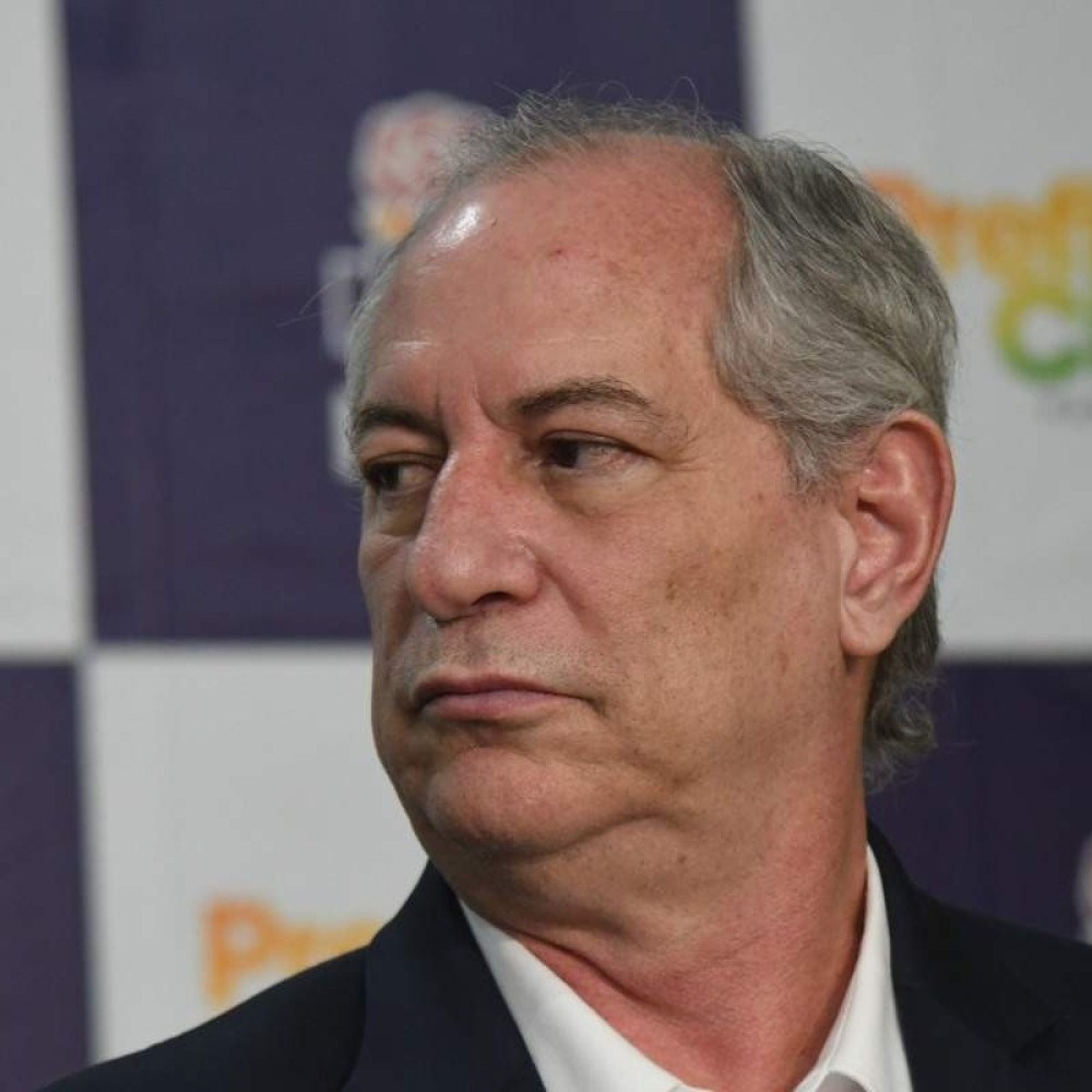 Ciro diz que far educa o p blica do Brasil uma das 10 melhores