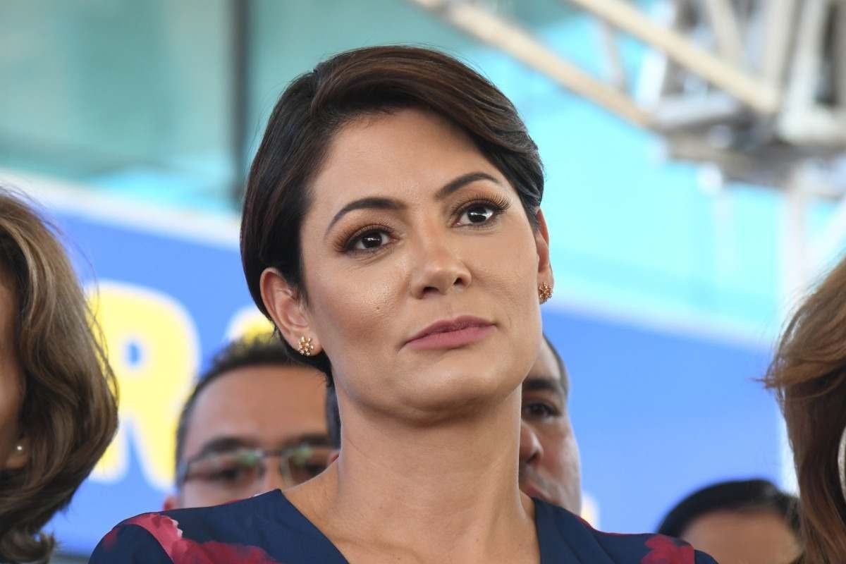 Ap s pedido de Michelle Bolsonaro assessora comandar consulado