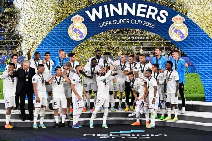 Após bater o Eintracht Frankfurt por 2x0, Real Madrid alcança status de  maior campeão da Champions e Supercopa