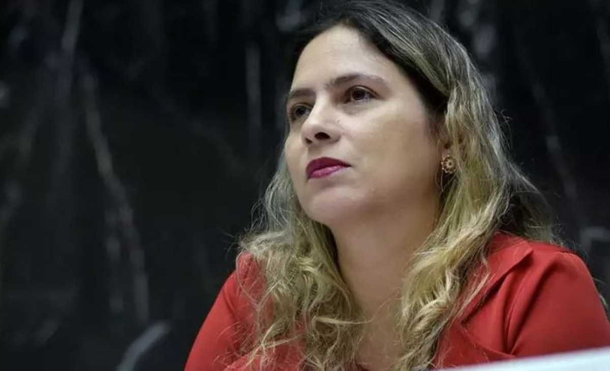 Assessor parlamentar que ameaçou Beatriz Cerqueira será exonerado