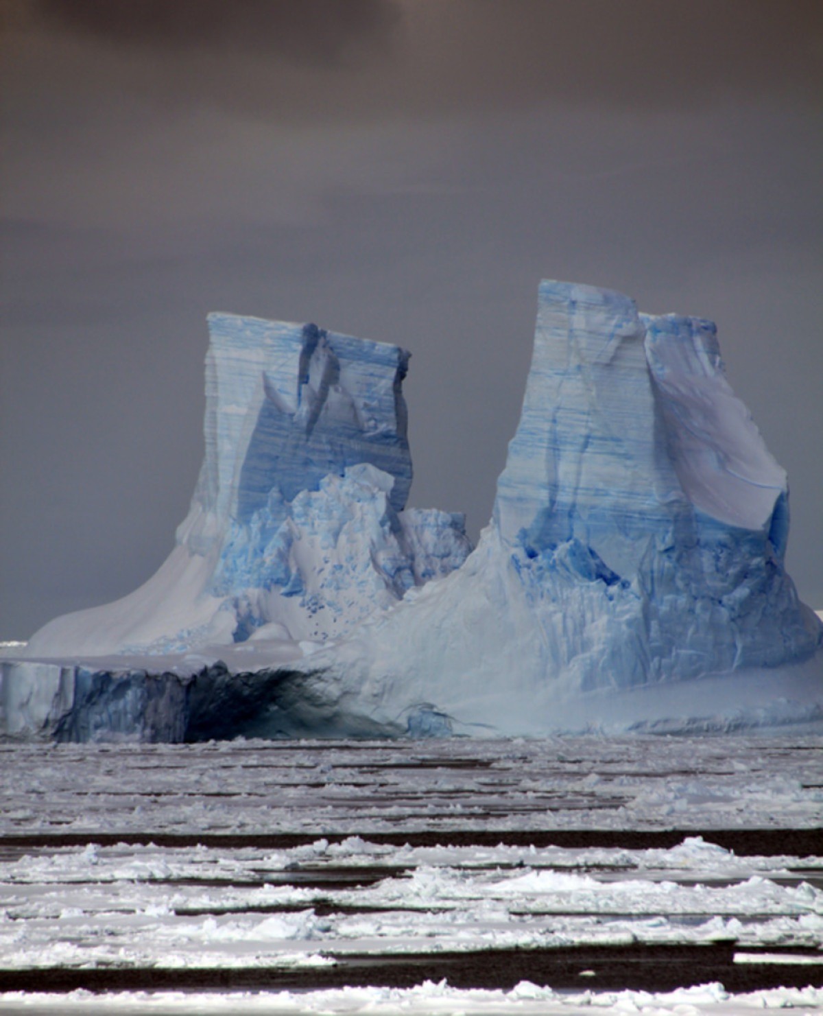  Towers in East Antarctica: If the ice melted all at once, the sea would be 52m deeper