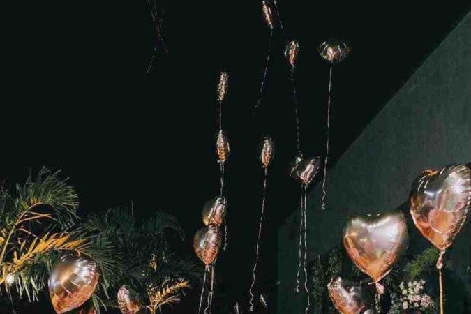  2022. Crédito: Arquivo Pessoal. Revista. Casamentos. O casal Bárbara e Roberto.