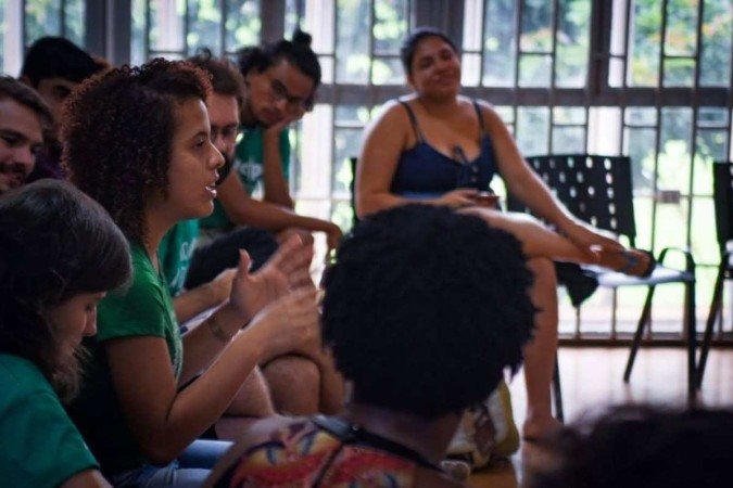 Círculo de debate de estudantes do cursinho popular - (crédito: Arquivo pessoal) Círculo de debate de estudantes do cursinho popular - (crédito: Arquivo pessoal)