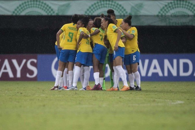 Embalada pela vitória contra a Austrália, a Seleção está fechada com a possibilidade de avançar em primeiro às quartas de final do Mundial Sub-20 - (crédito: Thais Magalhães/CBF) Embalada pela vitória contra a Austrália, a Seleção está fechada com a possibilidade de avançar em primeiro às quartas de final do Mundial Sub-20 - (crédito: Thais Magalhães/CBF)