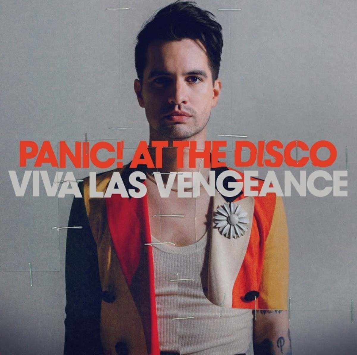 Panic! At The Disco lança o clipe de ‘Don’t let the light go out