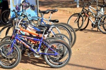 As bikes são peças essenciais na vida dos que pedalam - (crédito: ED ALVES/CB/D.A.Press) As bikes são peças essenciais na vida dos que pedalam - (crédito: ED ALVES/CB/D.A.Press)