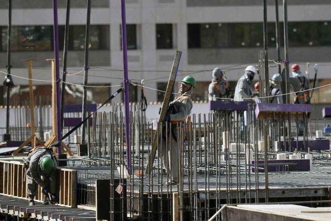  19/08/2022. Crédito: Minervino Júnior/CB/D.A Press. Brasil.  Brasilia - DF. Cidades. Obras no Noroeste com mercado imobiliário aquecido.