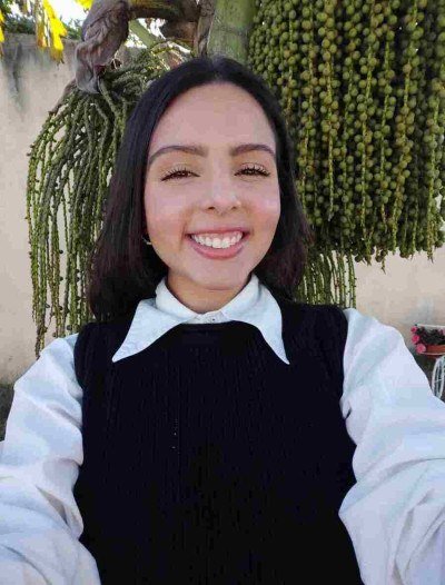 Beatriz, 21 anos defende que a luta para reduzir os preços dos RU porque afeta "a nossa permanência na universidade"