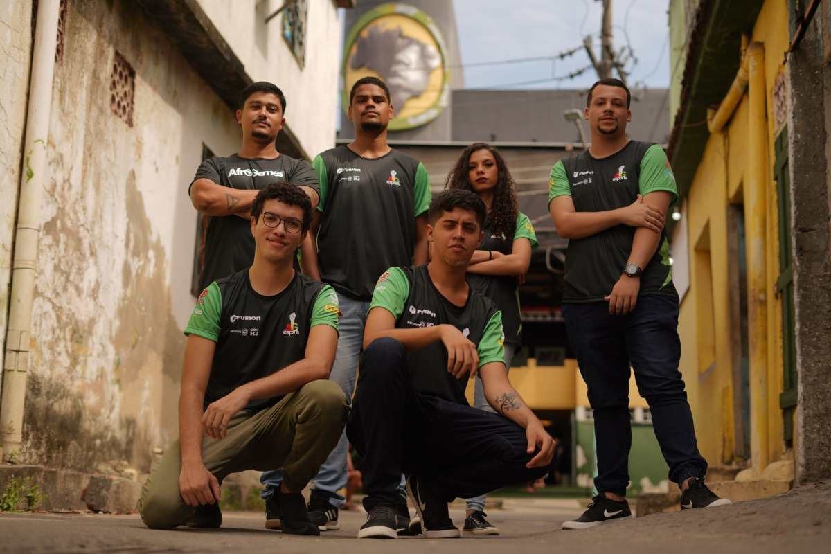 Jogos eletrônicos transformam a realidade de jovens da periferia do Rio