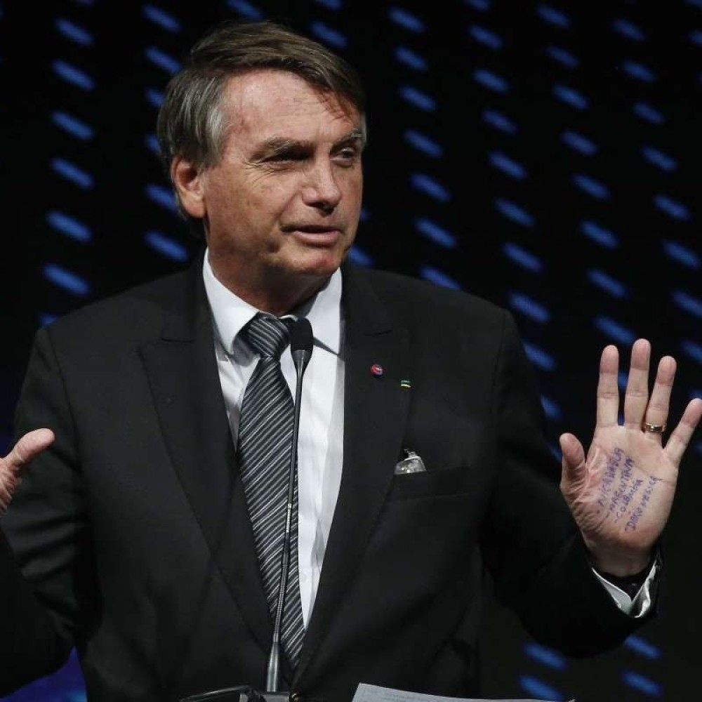 Campanha de Bolsonaro coloca em xeque ida a próximos debates