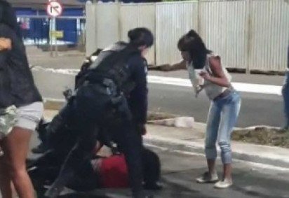 Jovem foi levada à DCA e passou por exame no IML -  (crédito: Material cedido ao Correio)