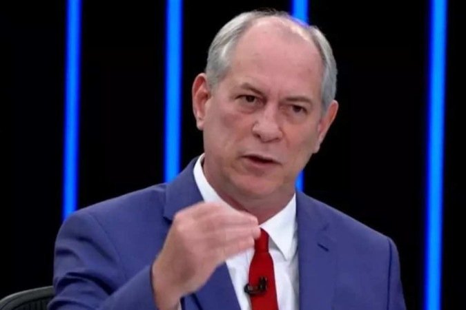 O candidato à presidência Ciro Gomes (PDT) foi sabatinado na noite desta terça-feira (23/8), no O candidato à presidência Ciro Gomes (PDT) foi sabatinado na noite desta terça-feira (23/8), no