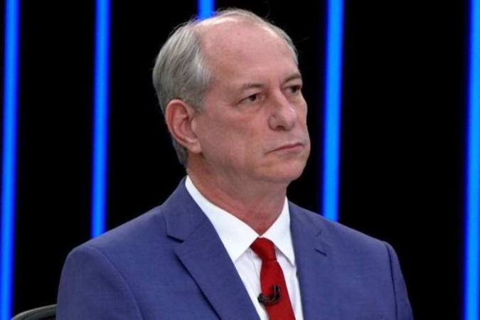 Ciro no Jornal Nacional sobre Lula e Bolsonaro Polariza o odienta