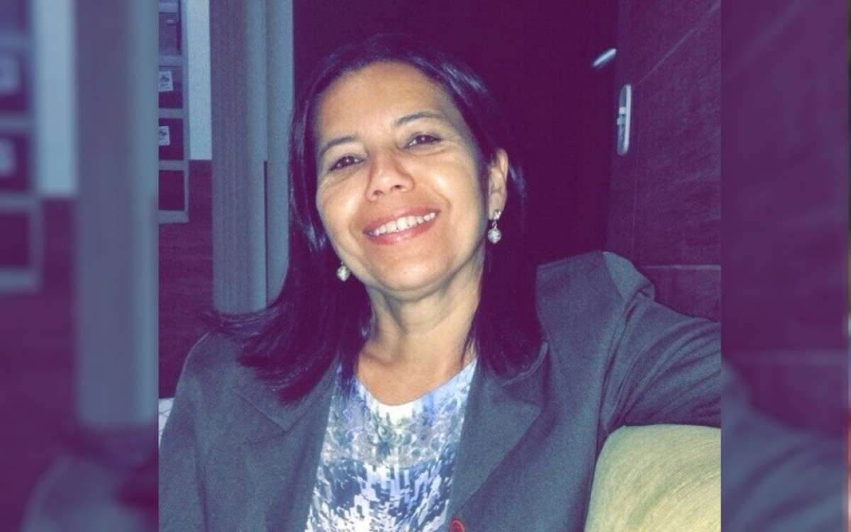 Professora de Goiás é morta a facadas, por vingança, por ex-aluno