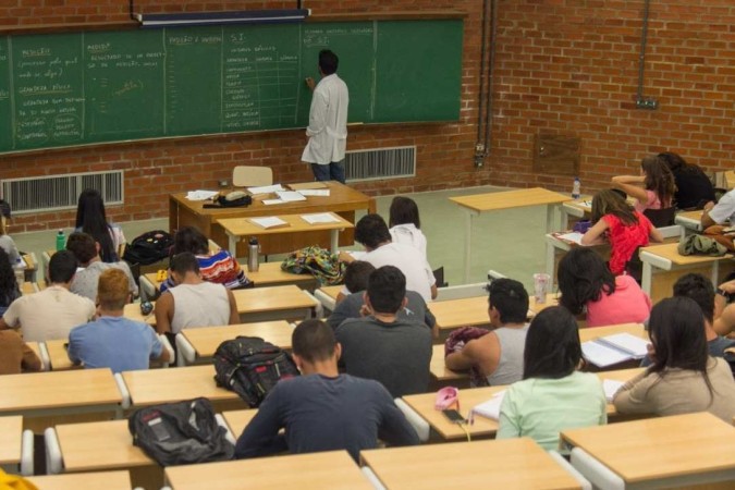 UnB Notícias - Doze cursos da UnB sobem de nota no Enade