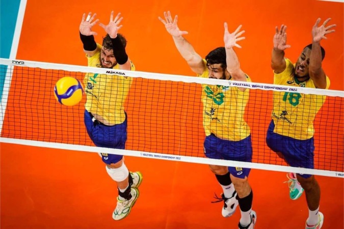 Brasil estreia com vitória no tie-break pelo Mundial de Vôlei