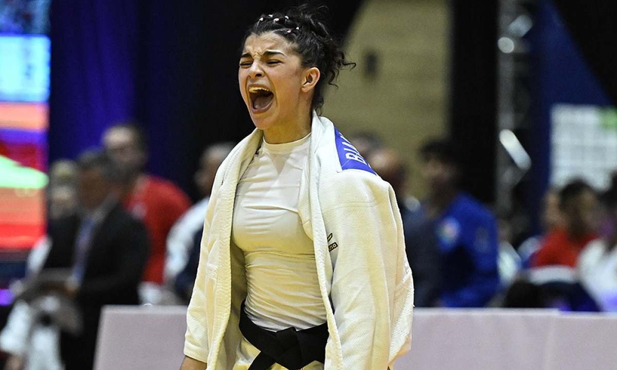 Brasiliense Bianca Reis conquista a prata no Mundial Juvenil de judô 