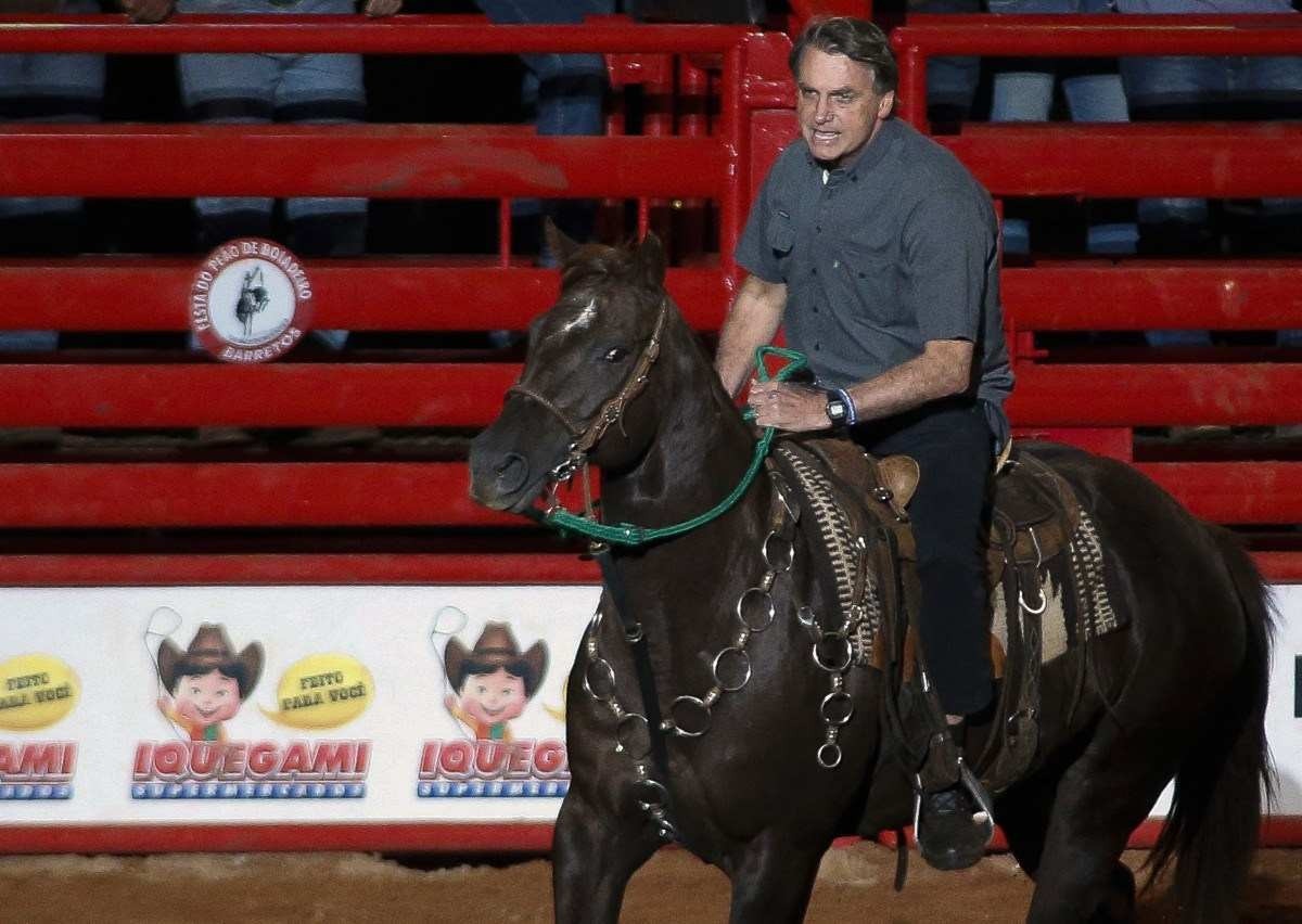 PDT acusa Bolsonaro de realizar showmício durante Festa do Peão em Barretos