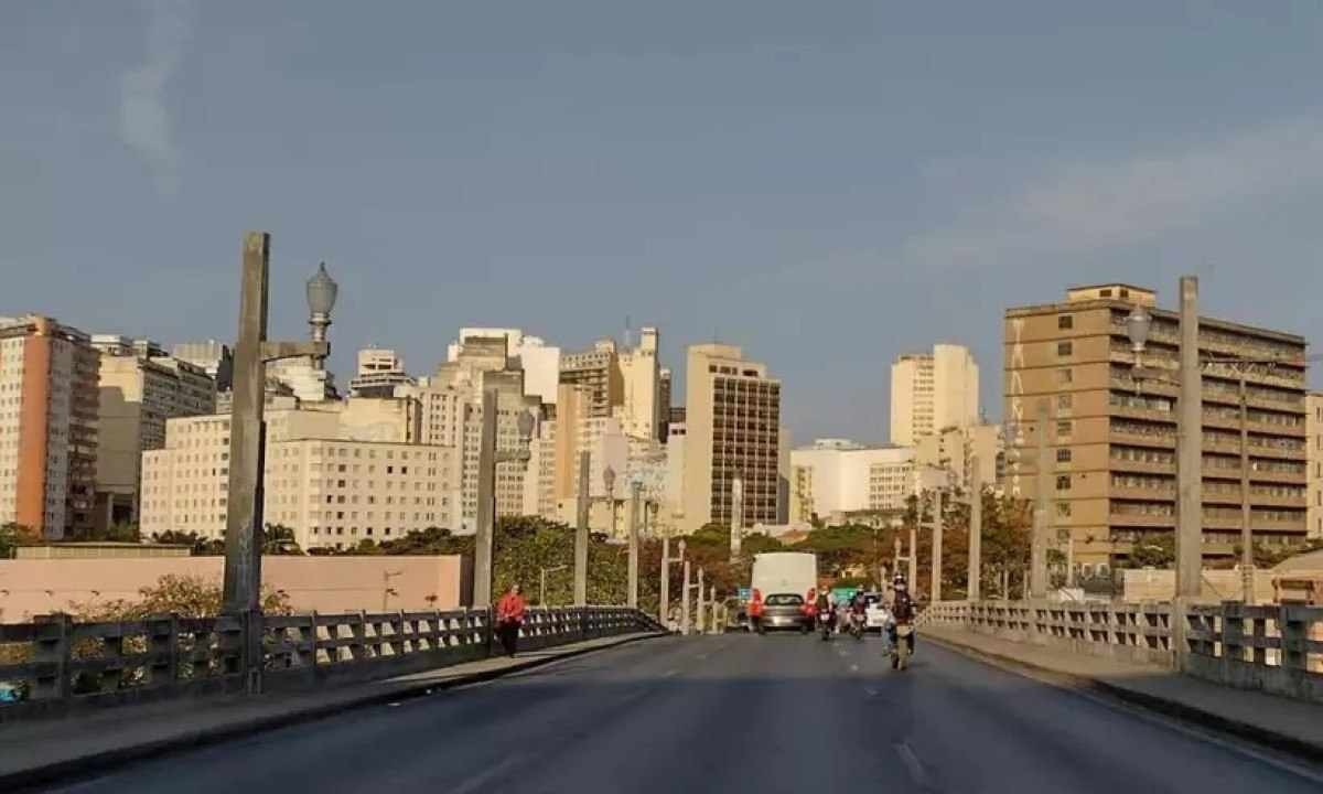 Ventos de 90 km/h fazem sensação térmica chegar a -20,3°C em BH