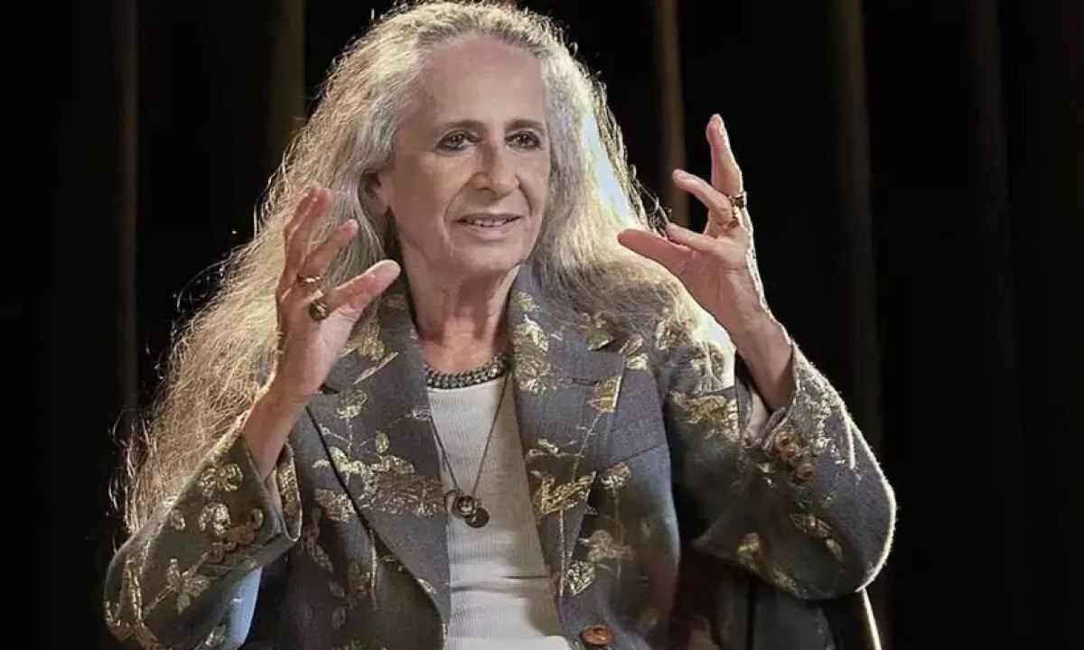 Maria Bethânia cantará duas músicas em ‘Especial Roberto Carlos’ 