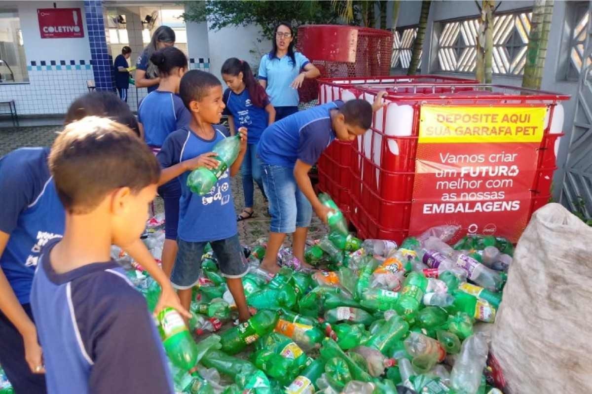 Crianças atendidas pela LBV participam de gincana ecológica