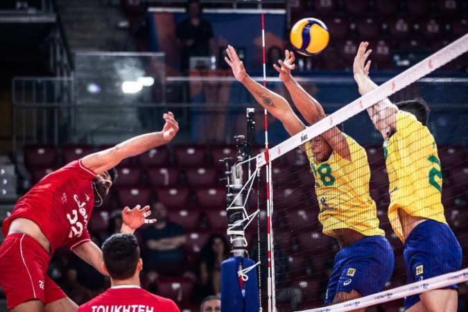 Brasil tem Irã como rival nas oitavas do Mundial de vôlei masculino