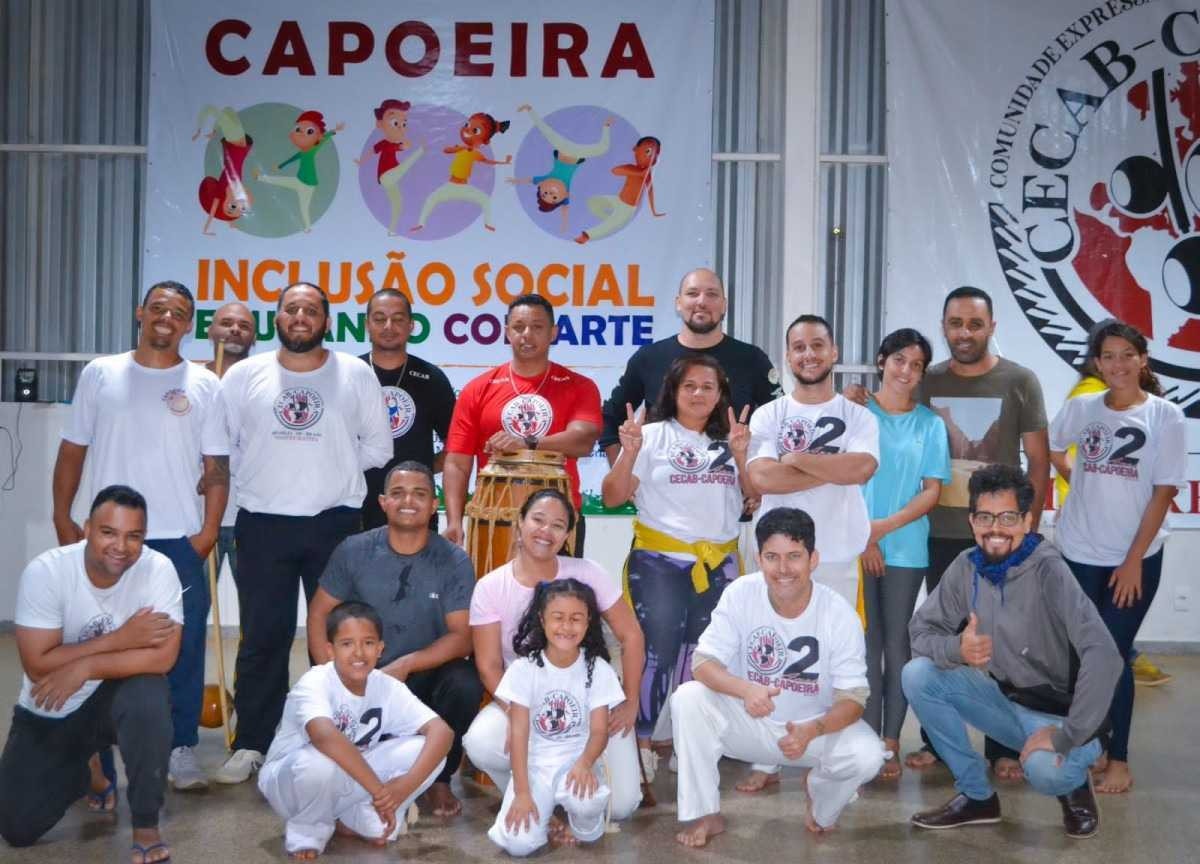 Projeto criado em Samambaia rima capoeira com inclusão social