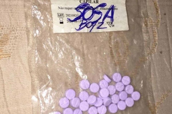Homem anunciava venda de drogas na internet - (crédito: Redes sociais) Homem anunciava venda de drogas na internet - (crédito: Redes sociais)