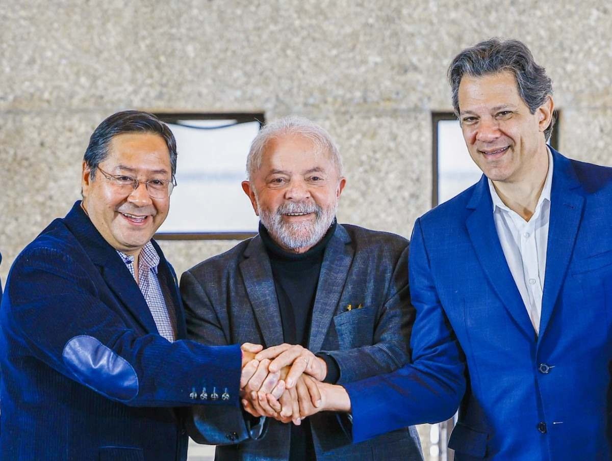 A presidente da Bolívia, Lula diz que ajudará país a entrar no Mercosul