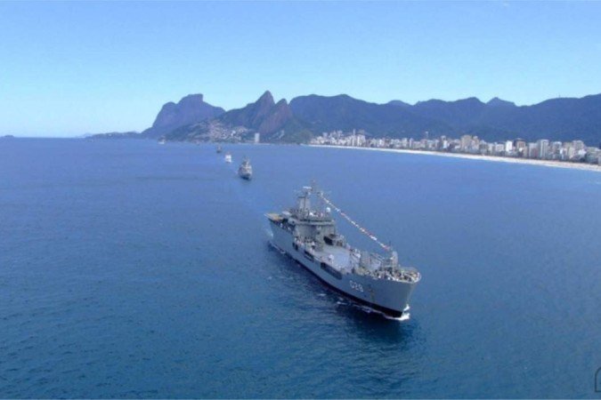 Durante o curso na Escola Naval, o aluno terá uma remuneraçãoo bruta de R$ 1.398,30, sendo R$ 1.185,00 relativos ao soldo militar, R$ 154,05 ao adicional militar e R$ 59,25 relativos ao adicional de compensação por disponibilidade militar - (crédito: Divulgação Marinha) Durante o curso na Escola Naval, o aluno terá uma remuneraçãoo bruta de R$ 1.398,30, sendo R$ 1.185,00 relativos ao soldo militar, R$ 154,05 ao adicional militar e R$ 59,25 relativos ao adicional de compensação por disponibilidade militar - (crédito: Divulgação Marinha)