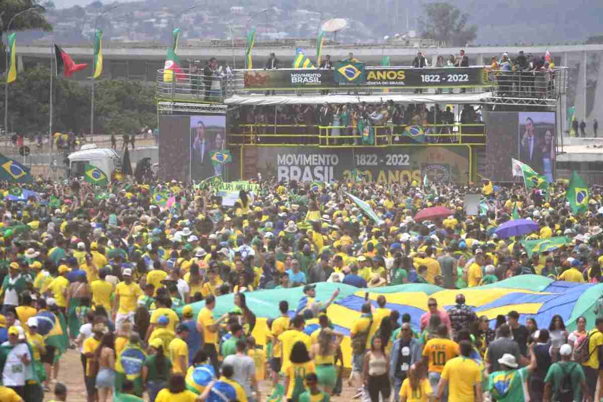 Movimentação de apoiadores de Bolsonaro