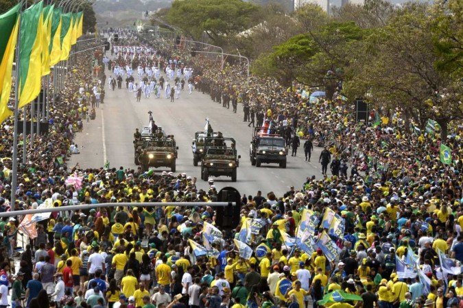  07/09/2022 Crédito: Carlos Vieira/CB. Politica. Desfile  7 de Setembro, com o Presidente Jair Bolsonaro e manifestação com apoio dos seus Eleitores.
