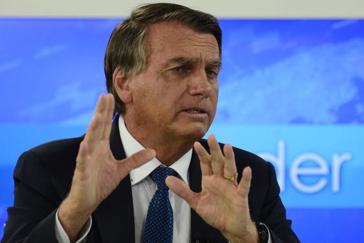 Bolsonaro tenta se afastar de Roberto Jefferson : r/brasil