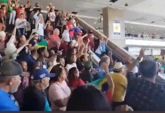 Twitter/Reprodução