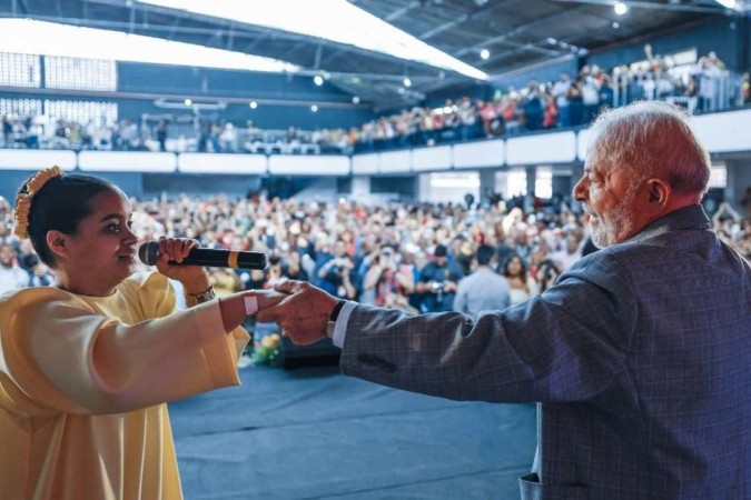 Em encontro com evangélicos, Lula diz que Deus dirige seus passos